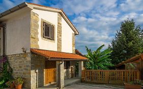 Istrian Stone House With Big Garden